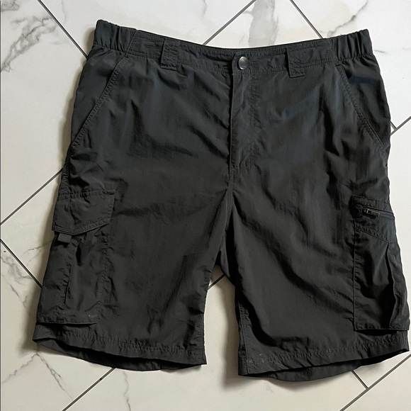 Shorts by Columbia Omni Shade Cargo Pants - Picture 2 of 10